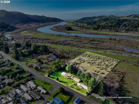 95707 Jerrys Flat Rd, Gold Beach, OR 97444