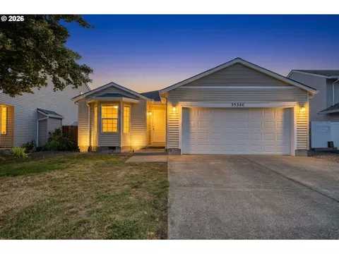 35340 Oakwood Dr, Saint Helens, OR 97051