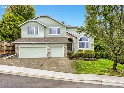 4758 NW Oakpoint Way, Portland, OR 97229