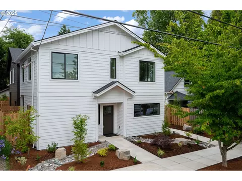 5827 NE 16th Ave, Portland, OR 97211