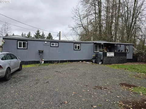 1817 Vine St, Sweet Home, OR 97386