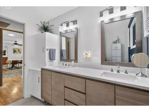 Bath - 2860 Baker Blvd, Eugene, OR 97403 photo 1 of 2