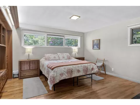 Bedroom - 2860 Baker Blvd, Eugene, OR 97403 photo 2 of 7
