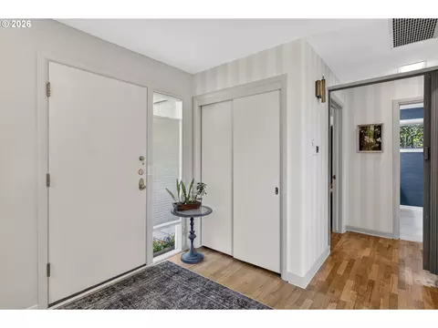 Entry Way - 2860 Baker Blvd, Eugene, OR 97403 photo 2 of 2