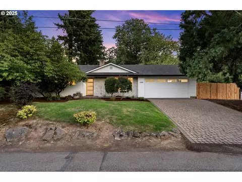 4910 SW Vesta St, Portland, OR 97219