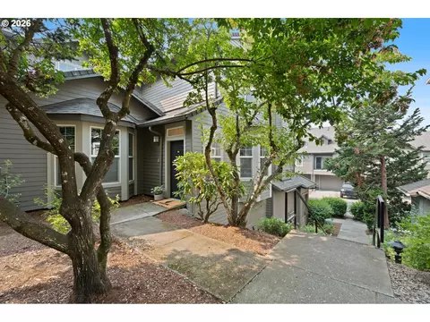 604 Springtree Ln, West Linn, OR 97068