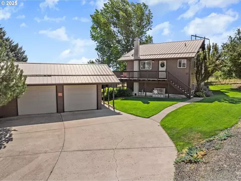 91 Mattoon St, La Grande, OR 97850