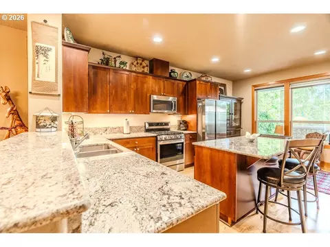 703 SE Anderson Ln, Gresham, OR 97080 photo 15