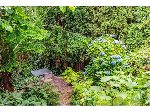 703 SE Anderson Ln, Gresham, OR 97080 photo 7