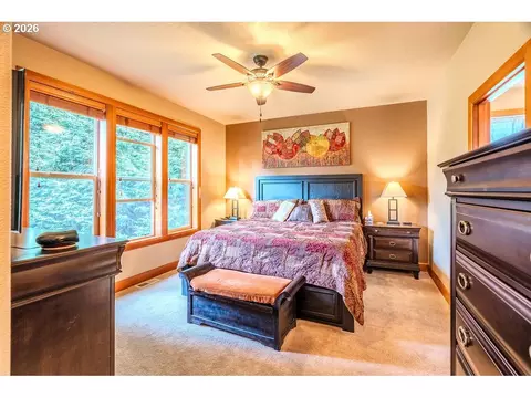703 SE Anderson Ln, Gresham, OR 97080 photo 23