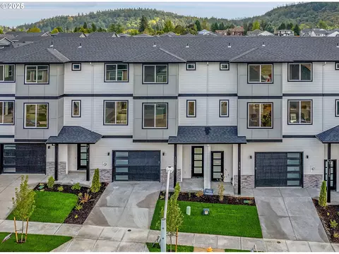 3660 SW Sandlewood Ln, Gresham, OR 97080 photo 1