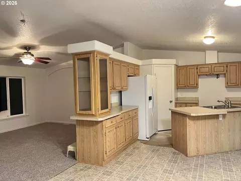 11211 Highway 36, Mapleton, OR 97453 photo 37