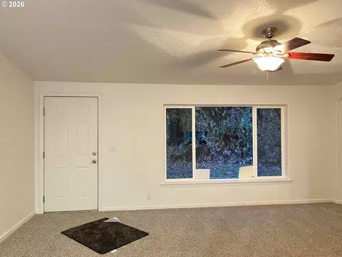 11211 Highway 36, Mapleton, OR 97453 photo 10