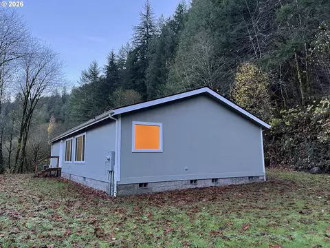 11211 Highway 36, Mapleton, OR 97453 photo 7