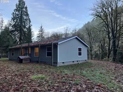 11211 Highway 36, Mapleton, OR 97453