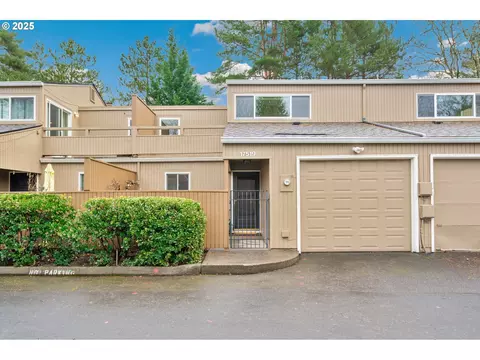 17519 NW Shorewood Dr, Beaverton, OR 97006