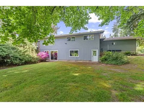 Exterior - 12737 NE Cedarbrook Rd, Aurora, OR 97002 photo 3 of 10