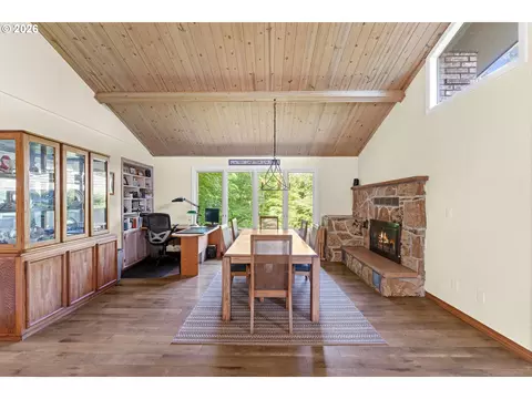 Dining - 12737 NE Cedarbrook Rd, Aurora, OR 97002 photo 1 of 1