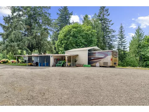 Exterior - 12737 NE Cedarbrook Rd, Aurora, OR 97002 photo 7 of 10