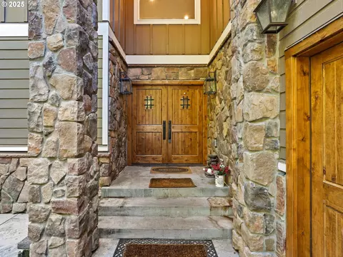 Entry Way - 30425 SE Haley Rd, Boring, OR 97009 photo 1 of 3