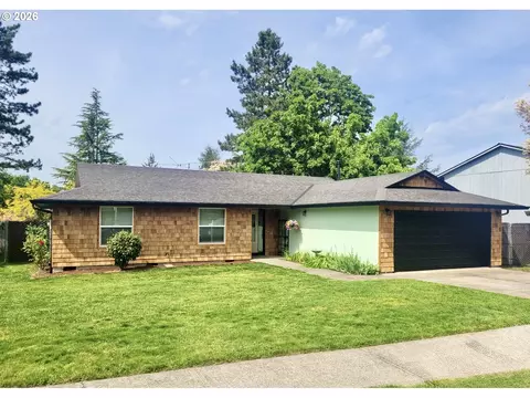 2715 SW 31st St, Gresham, OR 97080