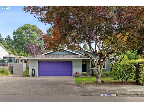 1198 Dollar St, West Linn, OR 97068