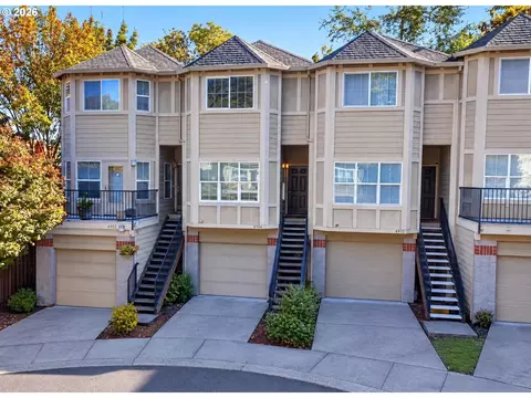 4906 SW 1st Ave, Portland, OR 97239