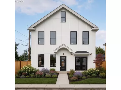 7741 SE Lambert St, Portland, OR 97206