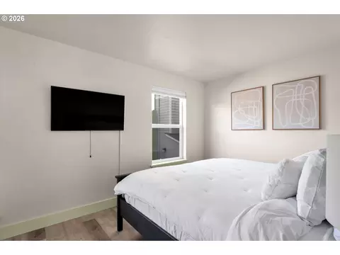 Bedroom - 1733 Mill Aly, Eugene, OR 97401 photo 1 of 7