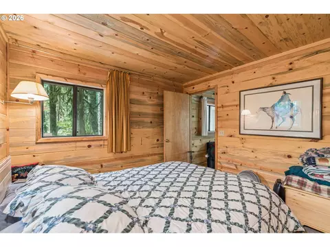 28320 E Road 20, Rhododendron, OR 97049 photo 26