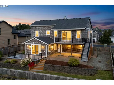 34510 Pinyon Dr, Manzanita, OR 97130