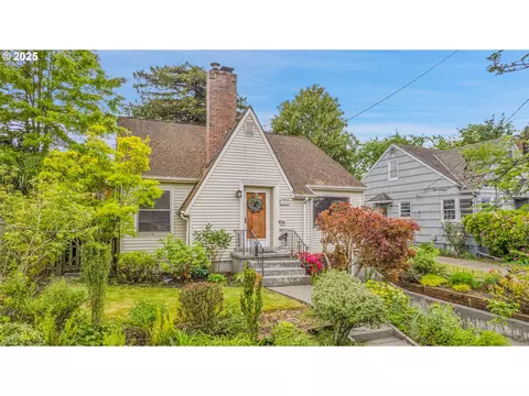 1616 N Ainsworth St, Portland, OR 97217