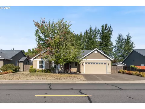 1368 SE Barberry Ave, Dallas, OR 97338