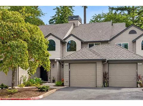 3926 Carman Dr, Lake Oswego, OR 97035