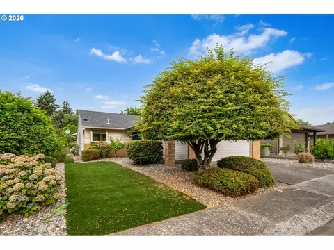 2406 SE Balboa Dr, Vancouver, WA 98683