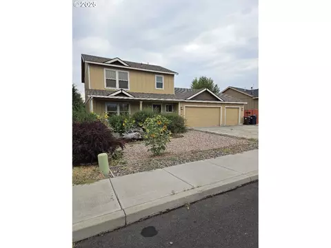 2428 SW Kalama Ave, Redmond, OR 97756