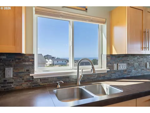 Kitchen - 175 Crescent St, Oceanside, OR 97134 photo 3 of 6
