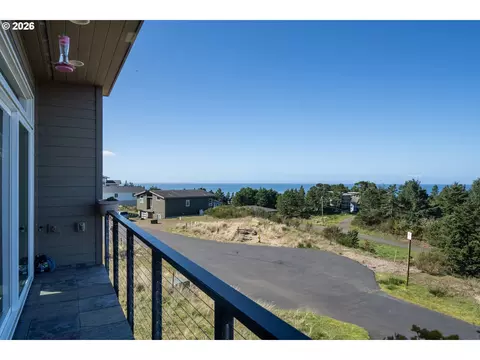 View/Area - 175 Crescent St, Oceanside, OR 97134 photo 3 of 9
