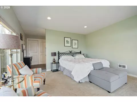 Bedroom - 175 Crescent St, Oceanside, OR 97134 photo 2 of 8