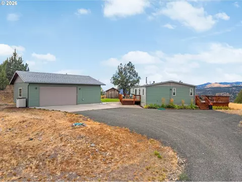 Exterior - 27671 Bumpy Rd, John Day, OR 97845 photo 2 of 7