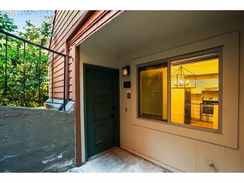 13 Oswego Smt, Lake Oswego, OR 97035
