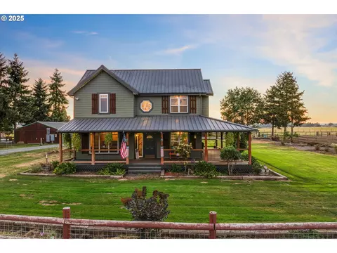 30593 S Elisha Rd, Molalla, OR 97038