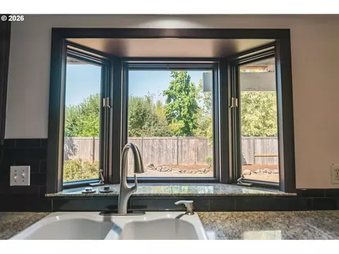 Kitchen - 3759 Keeler Ave, Eugene, OR 97401 photo 3 of 4