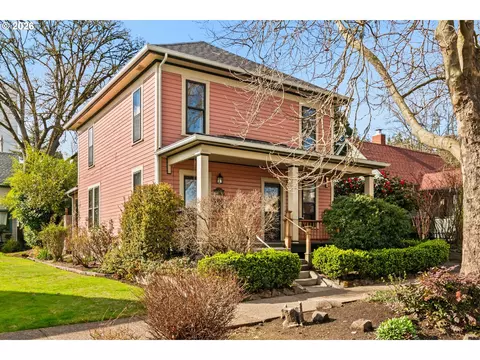 320 High St, Eugene, OR 97401