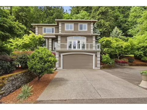 22868 SW Hillcrest Rd, West Linn, OR 97068