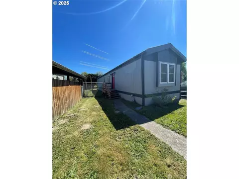 5600 Mt Solo Rd # 114, Longview, WA 98632
