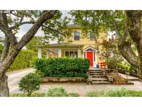 1412 SE Tenino St, Portland, OR 97202