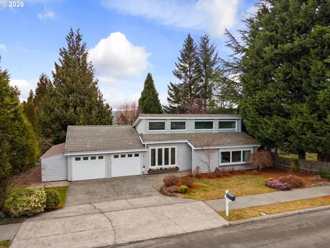1641 NW 31st Ave, Camas, WA 98607