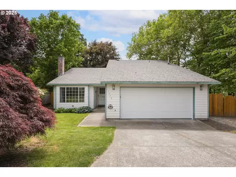 1379 SE 64th Ct, Hillsboro, OR 97123