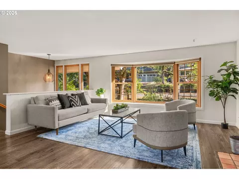 Living - 105 W 35th Pl, Eugene, OR 97405 photo 2 of 3